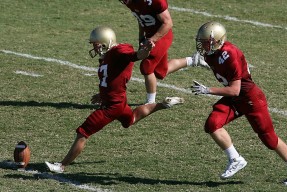 那场经典：“水花兄弟”库里和汤普森的巅峰绝技集锦，汤普森上脚水花二代视频